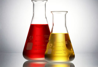 絮凝剂和脱色剂的化学成果不同